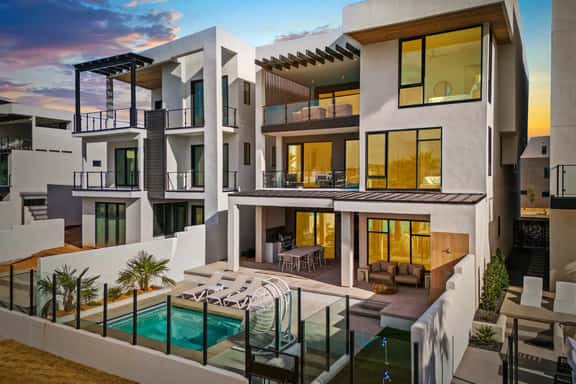 Beachside Retreat at Desert Color by Ember Stays - Image 1