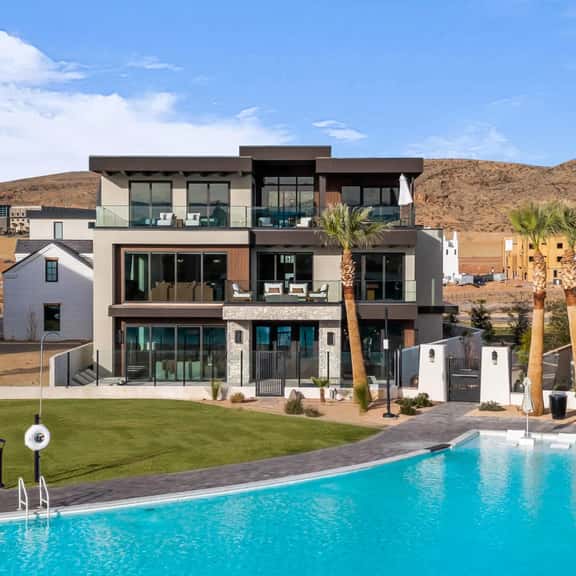 Solterra at Desert Color by Ember Stays - Image 1
