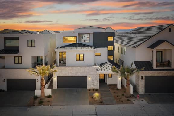 Pura Sol at Desert Color by Ember Stays - Image 4