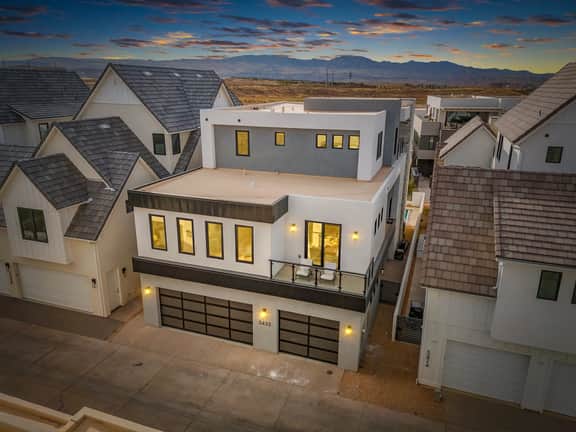 Modern Oasis at Desert Color by Ember Stays - Image 2